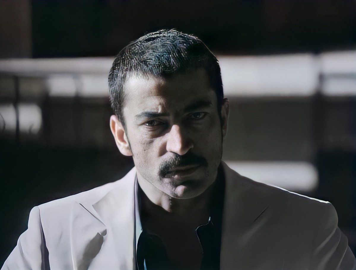 engy_nogamoon's tweet photo. 😌♥️🖤🔥💯
""Sen yanmazsan, Ben yanmazsam, Nasıl çıkar Karanlıklar aydınlığa""👩⚖️2🙇♂️🖋🕳💡💥
#Kenanİmirzalıoğlu #BergüzarKorel #Karadayı #Mahir #Feride #Mahfer #Ezel #Yargı #Teşkilat #SonYaz #Çukur #EfYam #EfLey #EsZan #Hanker #llCey #ZehSer #Mahkum #Baba #explore 🔥💯✒ https://t.co/jojZ8cAFTY