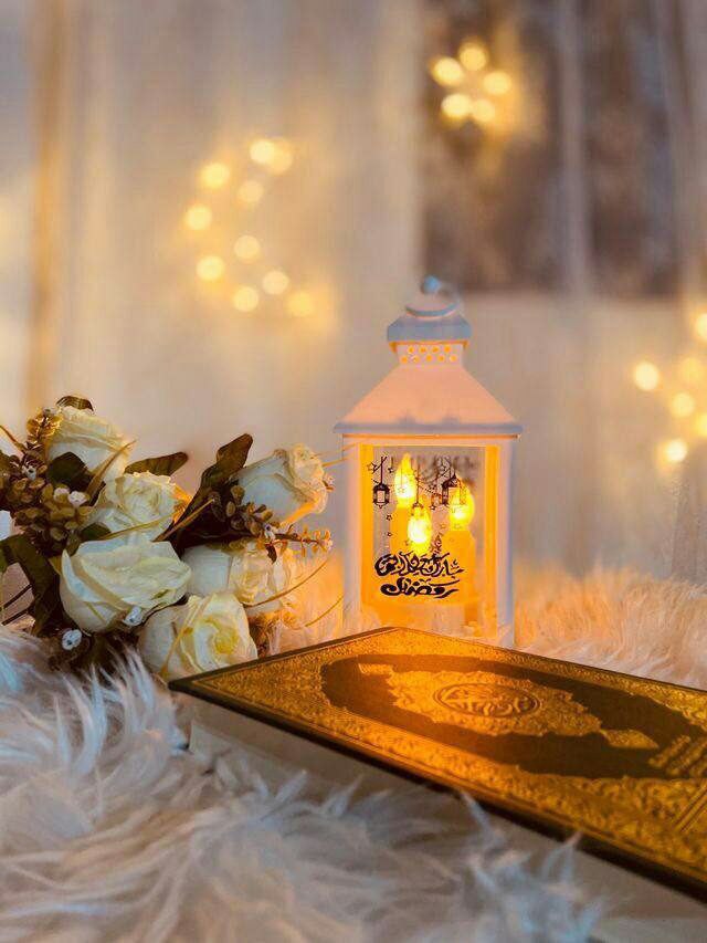 En iyi oruç tutanlar, oruçta oldukları zaman Allah'ı en çok zikir edenlerdir. 🤍✨