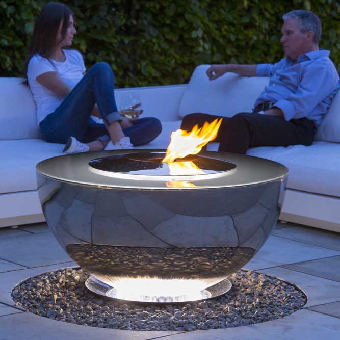 davidharber's tweet photo. Here’s to nights spent curled up around our captivating Fire Chalice. We are passionate about crafting beautiful sculptures that not only enhance your outdoor spaces, but create a place to gather loved ones and enjoy each other's company.
#DavidHarber #sculpture #firepit https://t.co/NZLq4TJKDY