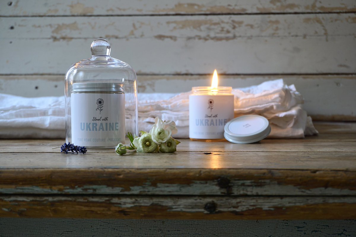 Pure_on_Locke's tweet photo. We created this pure Soy candle in a scent that evokes the colours of Ukraine.
Lemon + Lavender is made with sunny Lemon, fields of Lavender on a bed of Cedarwood, Patchouli and Ylang Ylang essentail oils. We will donate 50% of the sale of each candle to the Canadian Red Cross ♥️ https://t.co/G362uo5Z2w