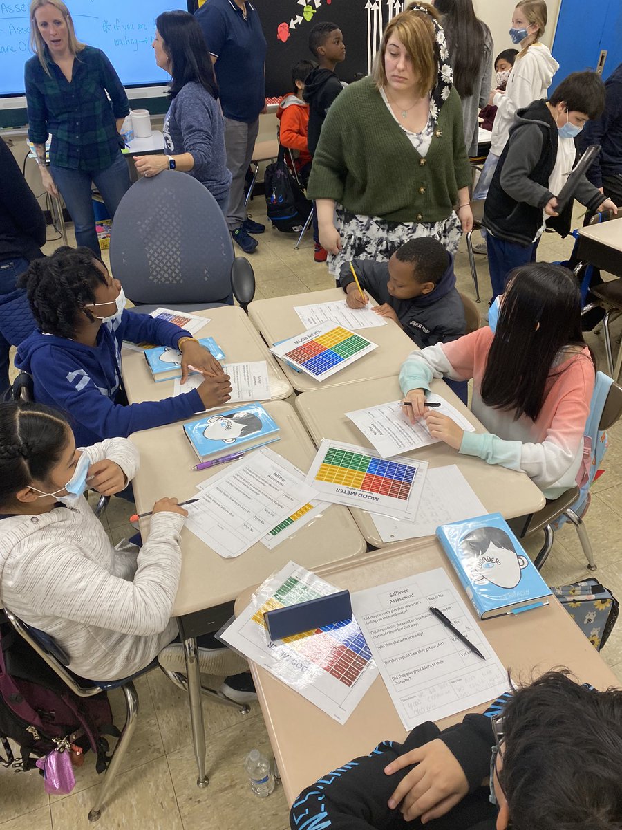 VPanzella14's tweet photo. Checking in and making new friends. @MartuccioPaul explaining how the mood meter integrates into instruction. Meaningful mentoring @ THE Public School 13🐝#RULERMENTOR @PS11SI @SIBOD31 @rulerapproach @marcbrackett @JPatanio @TheCahnFellows  @Dolores_Espo @ARLodico @DrMarionWilson https://t.co/NeU6khtPcK