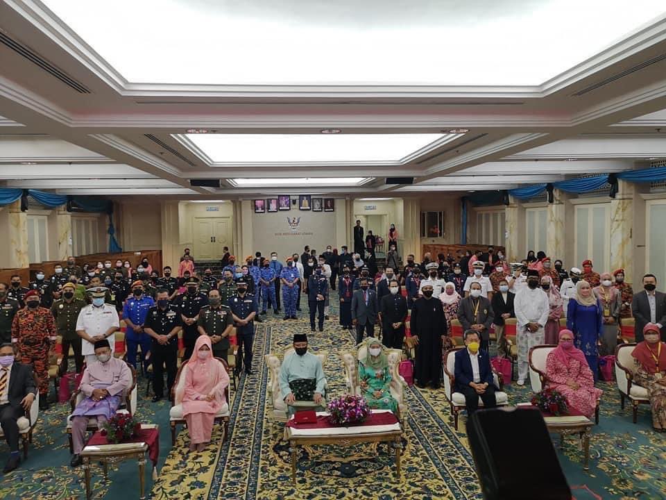 RELA Daerah Padawan tweet media