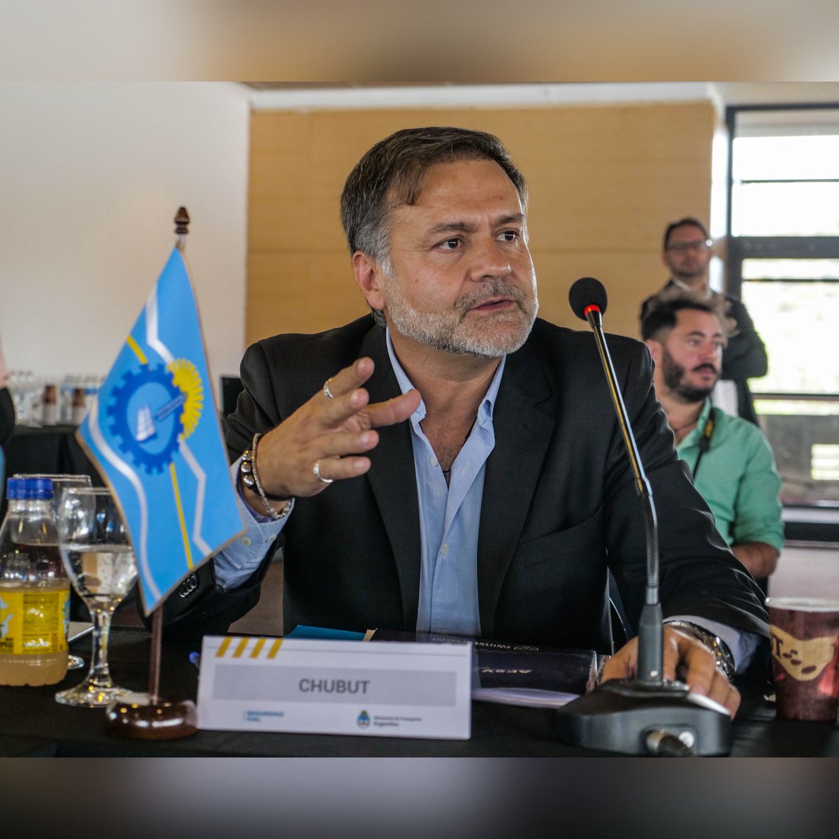 pgonza1969's tweet photo. Tuve el honor de representar a la Provincia del Chubut en el Consejo Federal de Seguridad vial que se realizó en la Provincia de San Luis, abordamos temas muy sensibles a favor de políticas públicas en materia de seguridad vial, algunos temas son https://t.co/QdUQENhgng