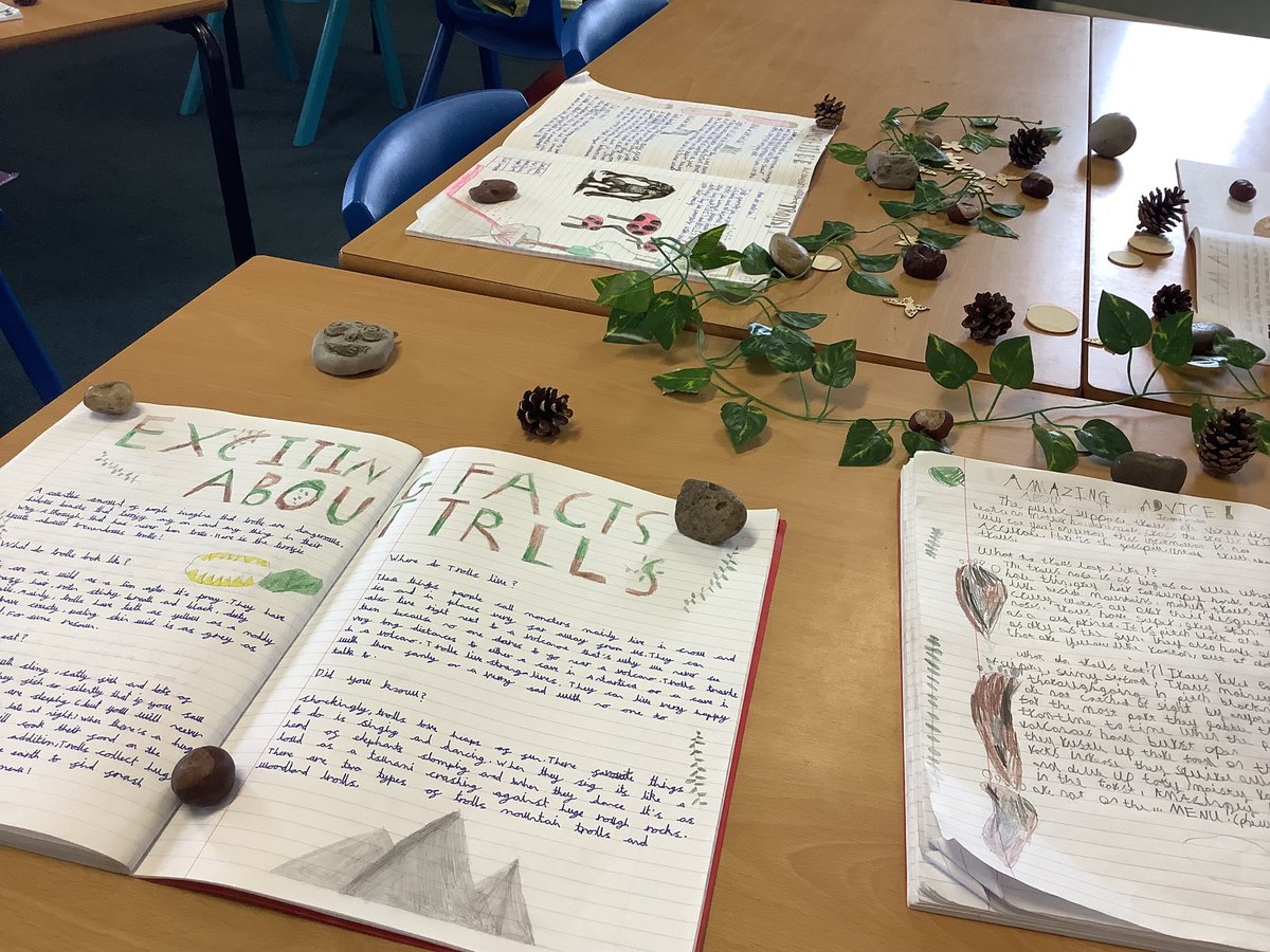 Fulfen_Primary's tweet photo. This week in Year 3, we had a showcase of all of our non-chronological reports about trolls! Every child has put an incredible amount of effort into their writing and they were all so proud of what they produced. 

#awesomewriting https://t.co/p7zMfDsngA
