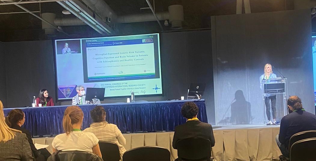 Emma Frawley (@dremmafrawley) on Twitter photo 👏👏 <a href="/emmaccorley/">Emma Corley</a> presenting her research on microglial-expressed genetic risk variants,cognition & brain volume in SZ <a href="/SIRSGlobal/">Schizophrenia International Research Society</a> #SIRS2022 <a href="/IrishResearch/">We are now Research Ireland</a> <a href="/NiCogNUIG/">NiCog</a> @nuigPsychology 👏👏 <a href="/emmaccorley/">Emma Corley</a> presenting her research on microglial-expressed genetic risk variants,cognition & brain volume in SZ <a href="/SIRSGlobal/">Schizophrenia International Research Society</a> #SIRS2022 <a href="/IrishResearch/">We are now Research Ireland</a> <a href="/NiCogNUIG/">NiCog</a> @nuigPsychology