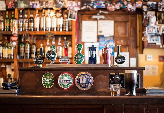 LiquorRaymond's tweet photo. It's NATIONAL BEER DAY! What's your group's consensus favorite mass-produced brew, microbrew, and local beer? Tag your friends and hash it out below! #Beers #Microbrew https://t.co/2y9eRpNO0I