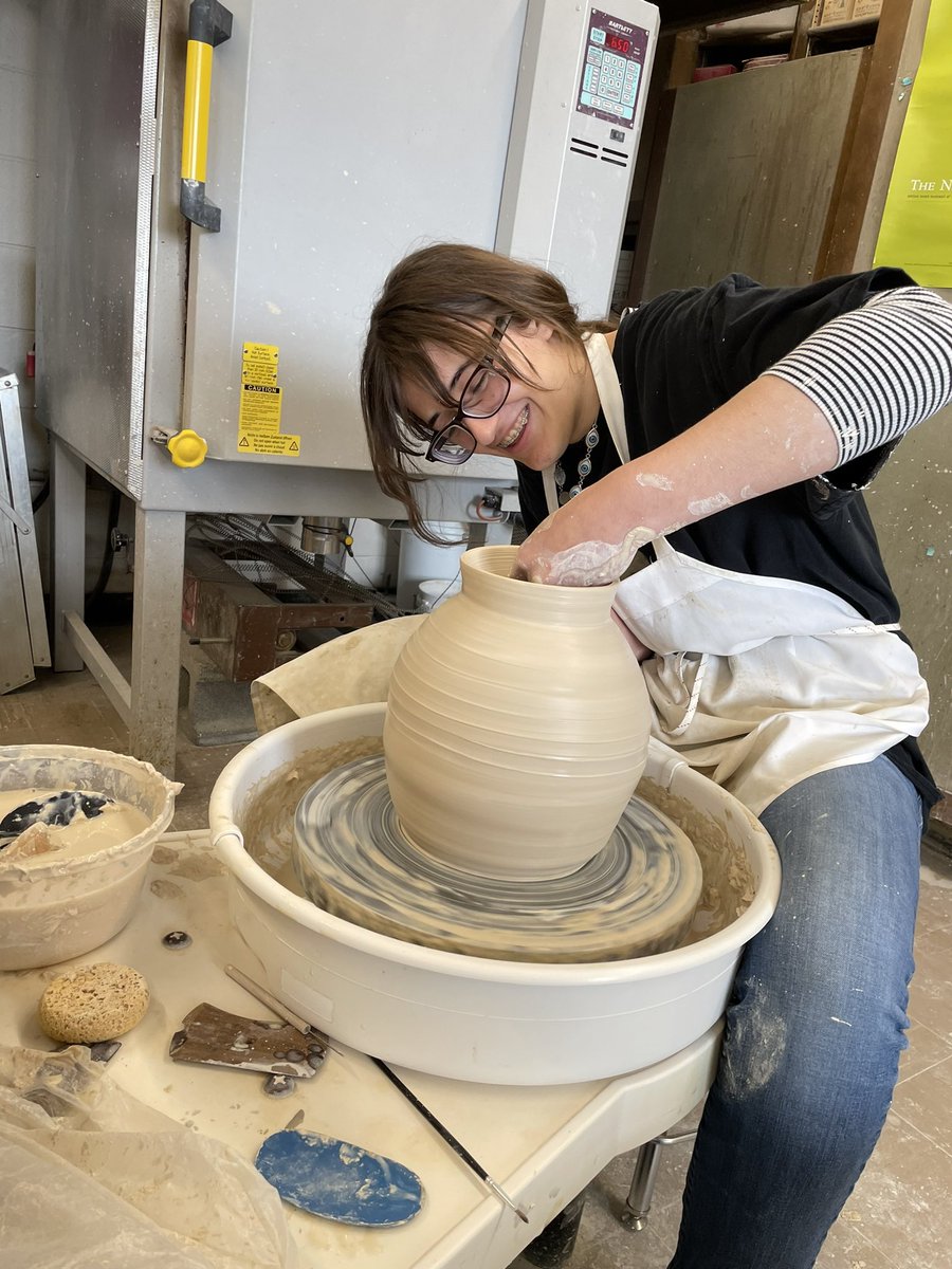 RuthLancer1's tweet photo. Year 4 Ceramic Student-Senior-Donika Berisha making a large wheel thrown vessel! @johnjayseniorhs @WCSDEmpowers @WCSDBKING https://t.co/seDhbJVqE4