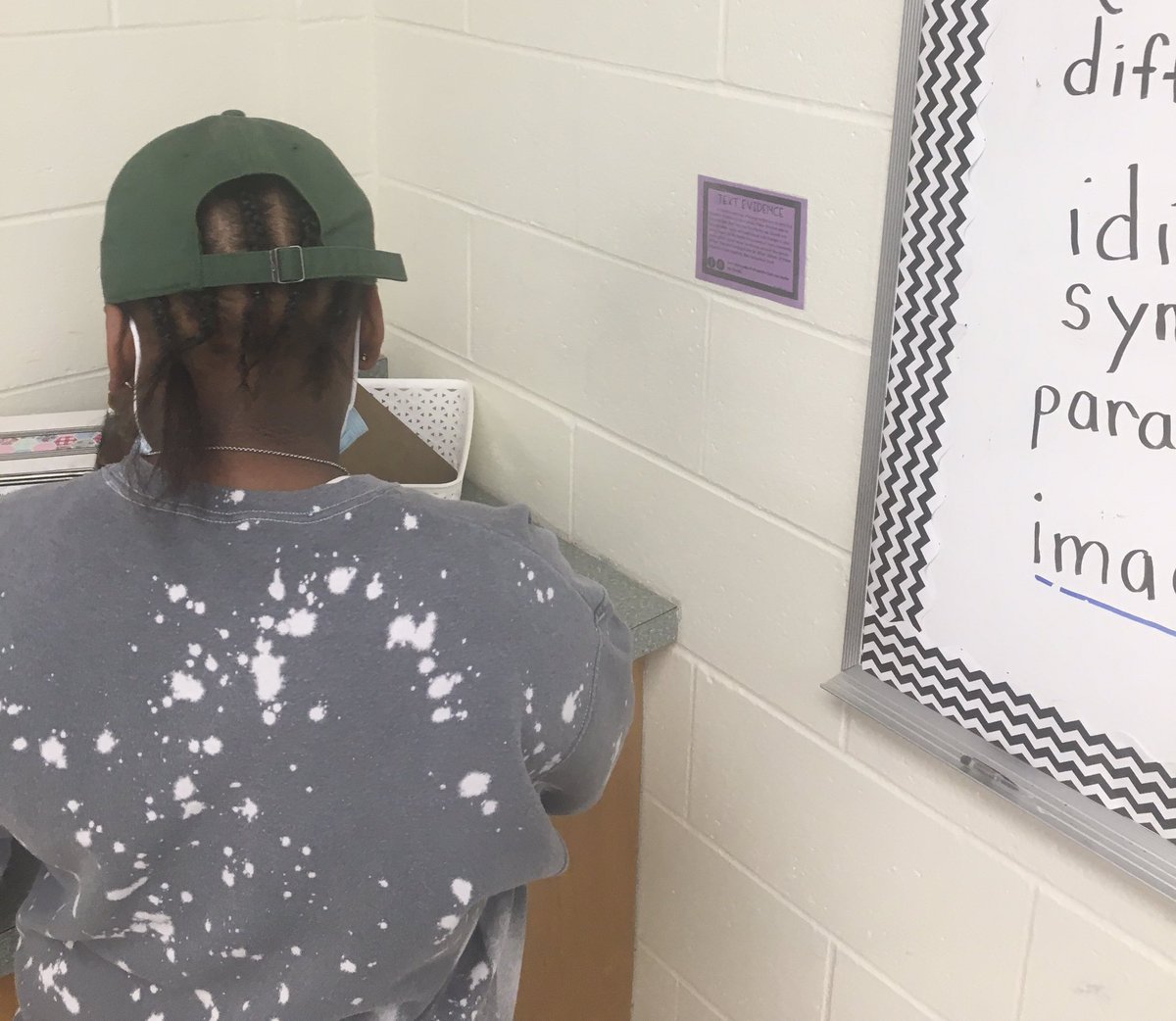 Breda Annis tweet media