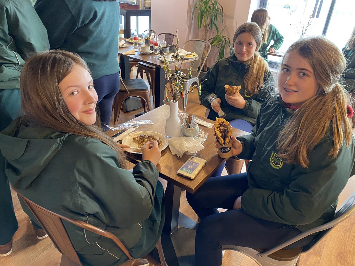 DeutschPrez's tweet photo. Another 2nd year German class @PresWex enjoying a walk auf Deutsch 🇩🇪 around die Stadt #Wexford and of course no German trip is complete without a visit to Waffel Haus. Thank you to the staff there for looking after the girls so well this week, wir hatten so viel Spaß! 🧇 🍨 https://t.co/91aMpfY7Hv