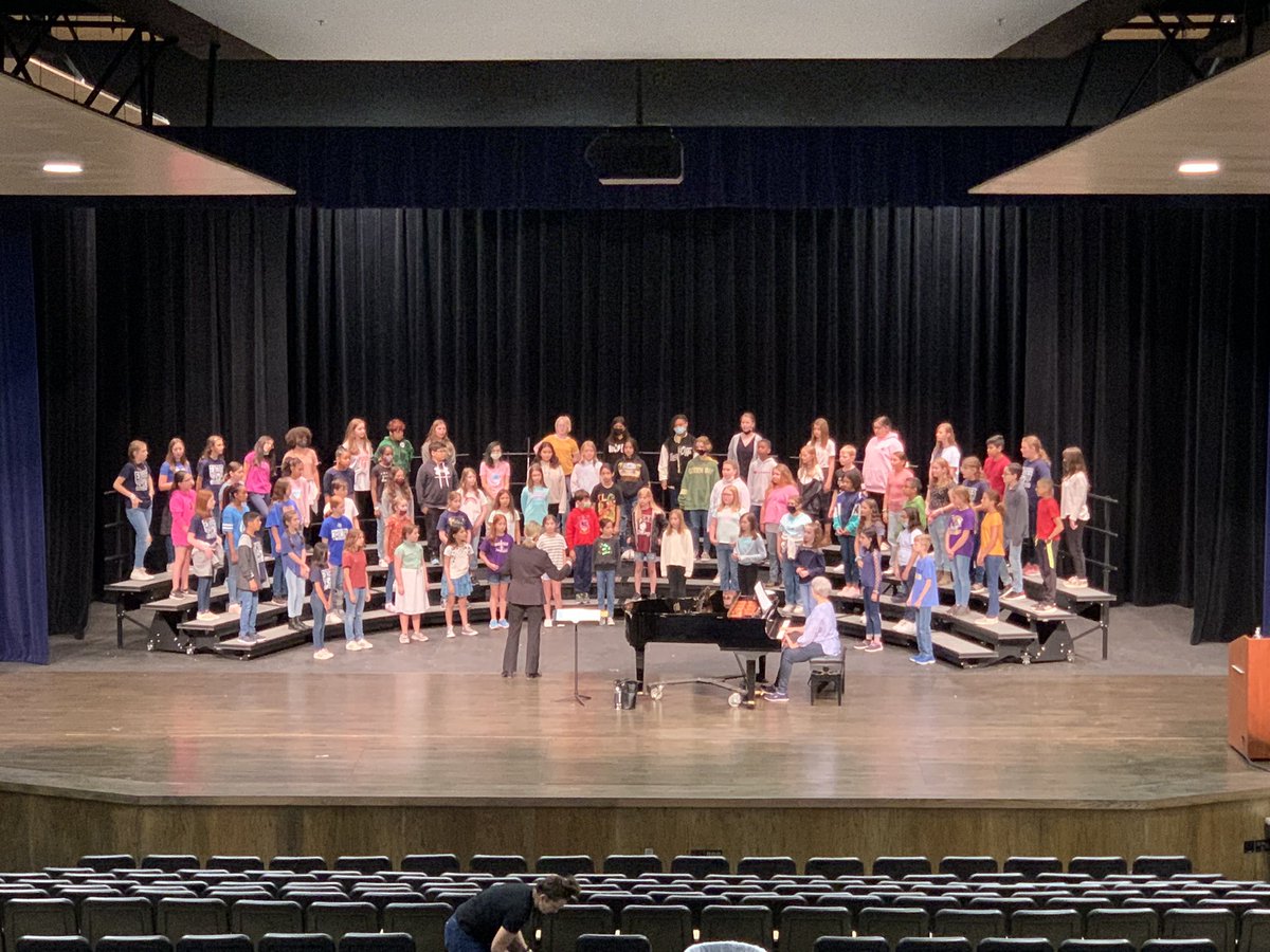 Samuel Clemens Choir (@samclemenschoir) on Twitter photo The <a href="/SCUCISD/">SchertzCiboloUC ISD</a> 5th grade honor choir is here at <a href="/SamuelClemensHS/">Clemens High School</a> rehearsing for tonight’s <a href="/scucfinearts/">SCUC ISD Fine Arts</a> Celebrate the Arts Festival. The concert will be at <a href="/Steele78108/">Steele High School</a> at 7:30 pm tonight, 4/8. You can also catch the 4th grade honor choir tonight at Steele at 7 pm. The <a href="/SCUCISD/">SchertzCiboloUC ISD</a> 5th grade honor choir is here at <a href="/SamuelClemensHS/">Clemens High School</a> rehearsing for tonight’s <a href="/scucfinearts/">SCUC ISD Fine Arts</a> Celebrate the Arts Festival. The concert will be at <a href="/Steele78108/">Steele High School</a> at 7:30 pm tonight, 4/8. You can also catch the 4th grade honor choir tonight at Steele at 7 pm.