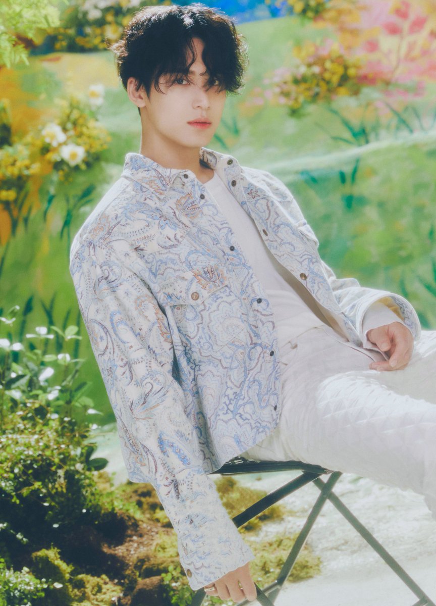 ADONIS_406's tweet photo. 봄이다.. 🌼 https://t.co/ZkxiwK7eHQ