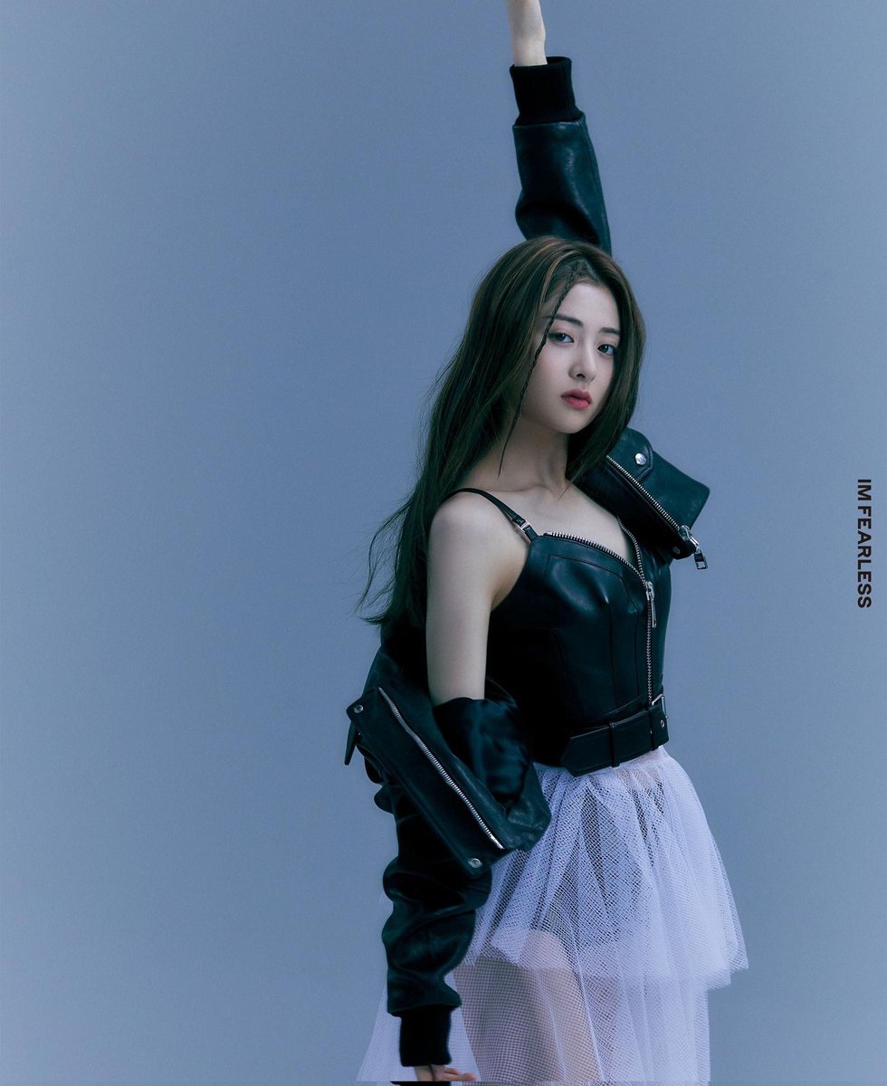 FP1Oqn5aIAMQ2JU?format=jpg