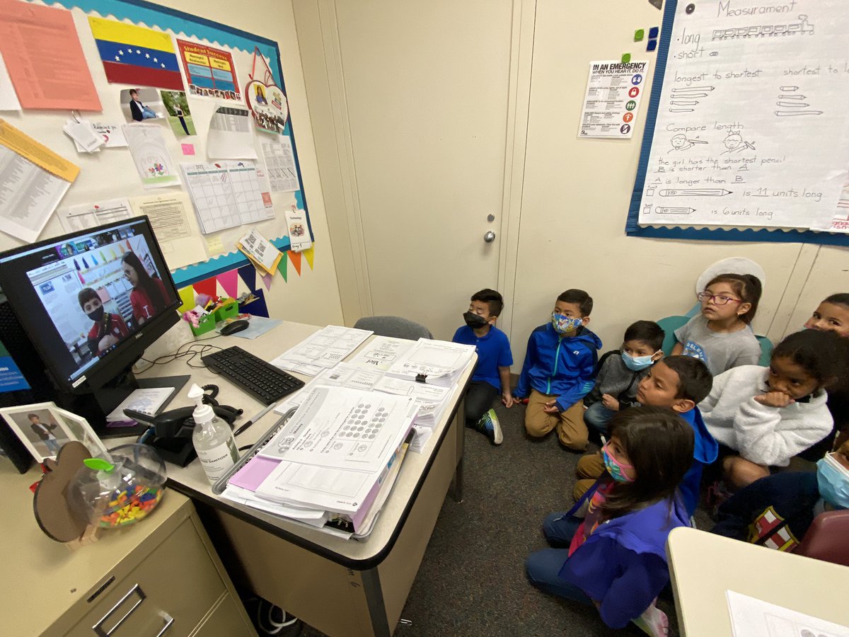ARamirezHH's tweet photo. So proud of our Huskies! @hearnehusky @HearneStem @missmtz15 The class enjoyed listening to your presentation. https://t.co/MiUeVJ5Nqo