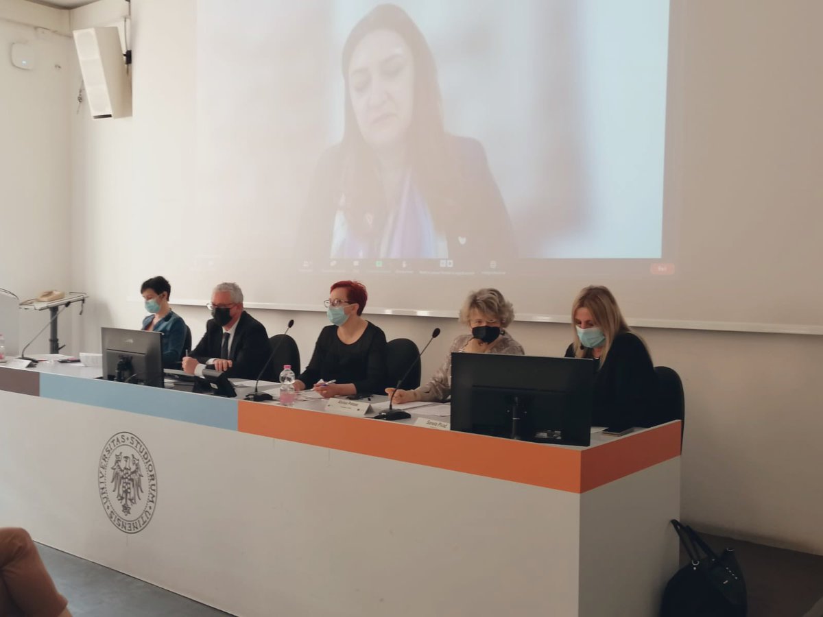 nursing_uniud's tweet photo. Such a great day is going to end! #PeoCare
After Barbara Mangiacavalli's greetings (#FNOPI president), a lot of interesting experiences of nursing research from #Spain #Ireland #Slovenia #Italy
have been shared!
Nurses are looking to the future all over Europe!

@ProcareEurope https://t.co/RGZPpUJghj