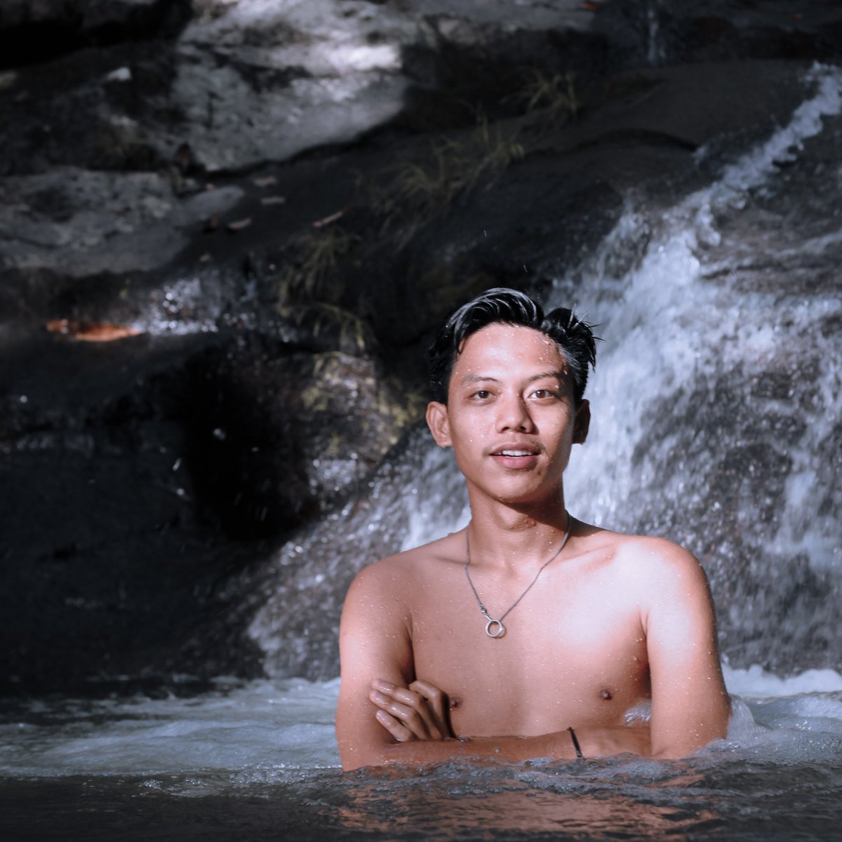 Junaedi134's tweet photo. #FotoProfilBaru https://t.co/SkIkhB1sxO