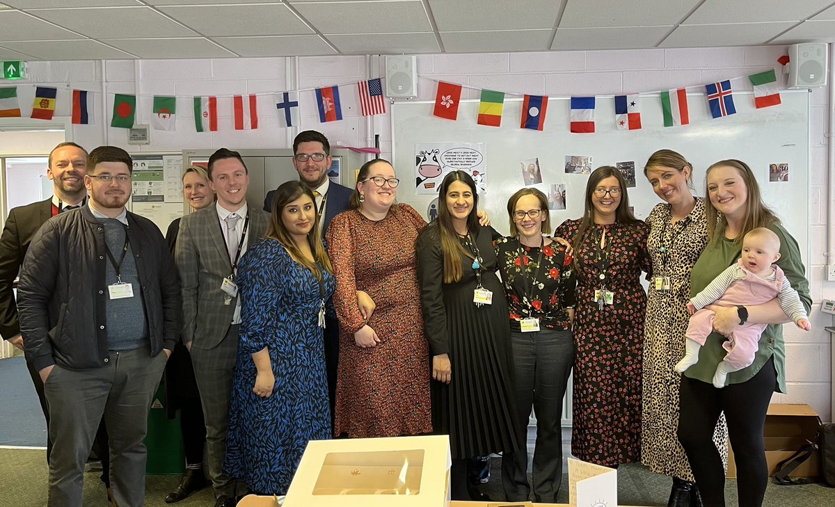 HolyheadHums's tweet photo. Humanities said an emotional goodbye to Mrs Wade today - she’s been with us 8 years and we will miss her energy, kindness and her calming nature so much ♥️ we wish her all the best on her journey as she focuses on her family #DoWhatMatters @holyhead_school https://t.co/FBGsCiDPh3