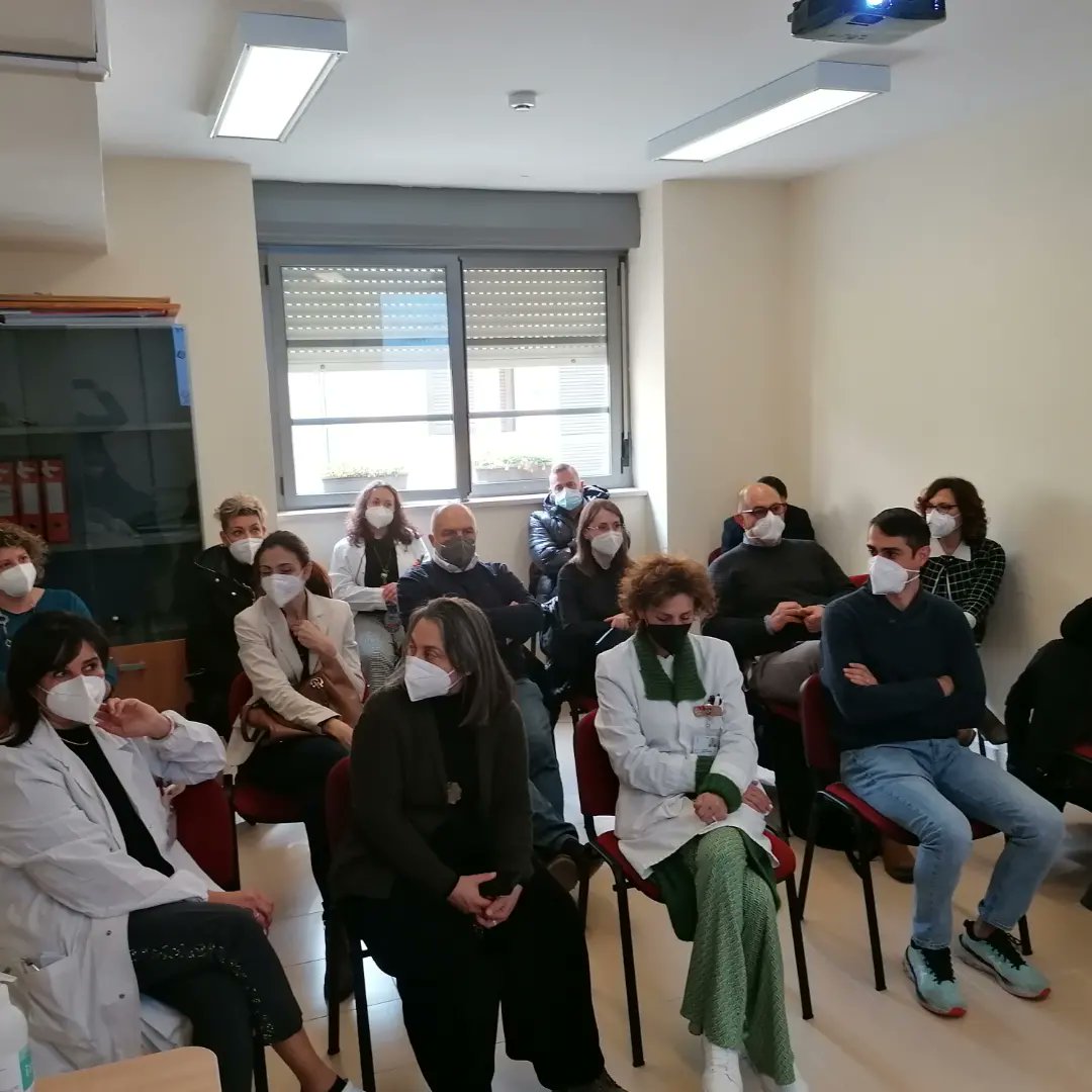 AslRieti's tweet photo. La #sicp società italiana di cure palliative ha incontrato gli operatori dell'Hospice, fiore all'occhiello della Asl di Rieti. Un pomeriggio di confronto e approndimento con al 'centro' il paziente.
#aslrieti https://t.co/FCk8abryRK