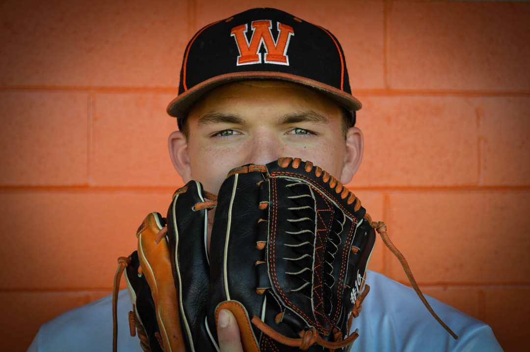 crashley3403's tweet photo. Some of Eli's Senior Baseball Pictures. Proud of you bud! @tibbetts_eli https://t.co/oCCfbFaSGB