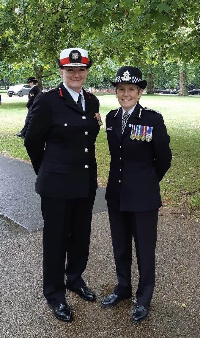 Very proud to have served alongside Cressida Dick as the first women Commissioners to be in charge of the <a href="/metpoliceuk/">Metropolitan Police</a> and <a href="/LondonFire/">London Fire Brigade</a>. Wishing her a long, happy and healthy retirement.
