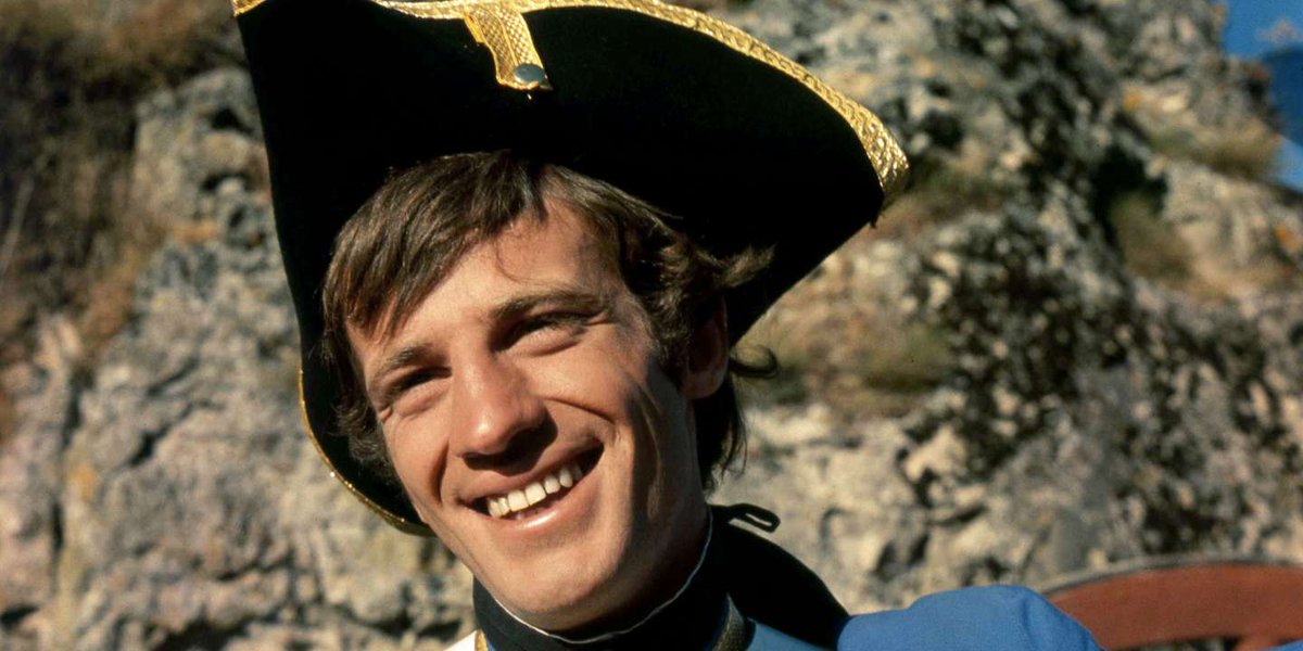 EuroFilmAcademy's tweet photo. "I would say I've done everything I wanted to." Jean-Paul Belmondo (1933–2021) was born on this day. https://t.co/IuXMjsUspY