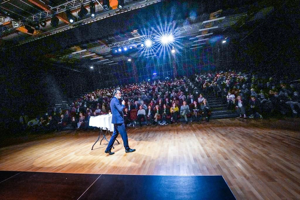 Edouard Philippe tweet media