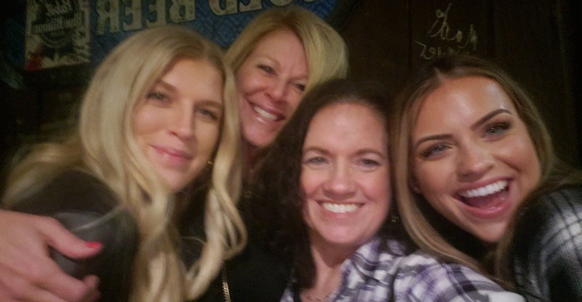 Kappa Delta Moms' weekend was lots of fun. 
#kappadelta
#brickstreet 
#BestBarBrickSt
