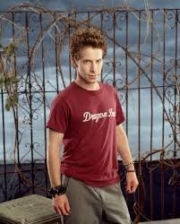 dev0nwalker's tweet photo. @itsjacksonbbz Okay first of all thank you so much for this bc I have been thinking of this pick for months now: 
Seth Green in general, but specifically as Oz in Buffy.

And he's a werewolf, like come on https://t.co/tGN9pNtDuF