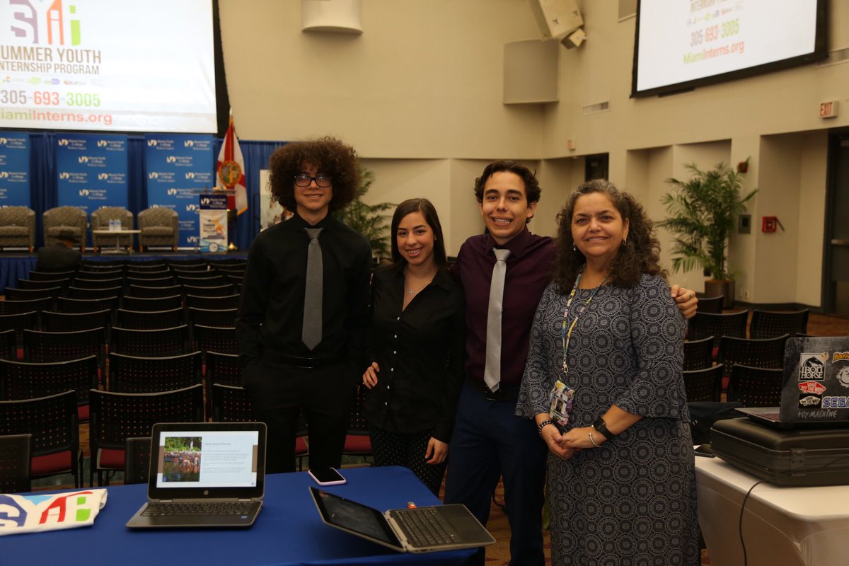 MDCPS's tweet photo. Celebrating the 7th consecutive year of the Summer Youth Internship Program & the opportunity it provides @MDCPS students to connect with local businesses, gain hands-on work experience & develop critical skills. To learn more, visit https://t.co/rSL2OAdTxy. #MiamiInterns #SYIP https://t.co/8OE2klfzVi