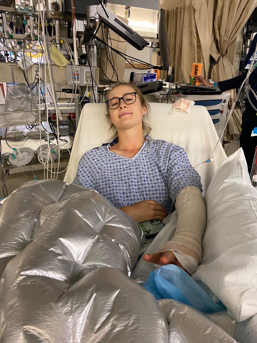 NellyKorda's tweet image. 🤍