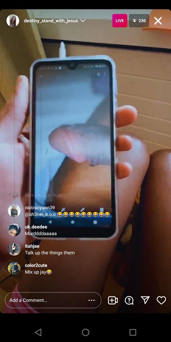 Themixupcorner's tweet photo. Destiny what’s this 🤮🤮🤮 crawny https://t.co/p9ABzBuLQ2