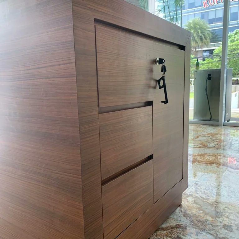 Custom Furniture Maker tweet media