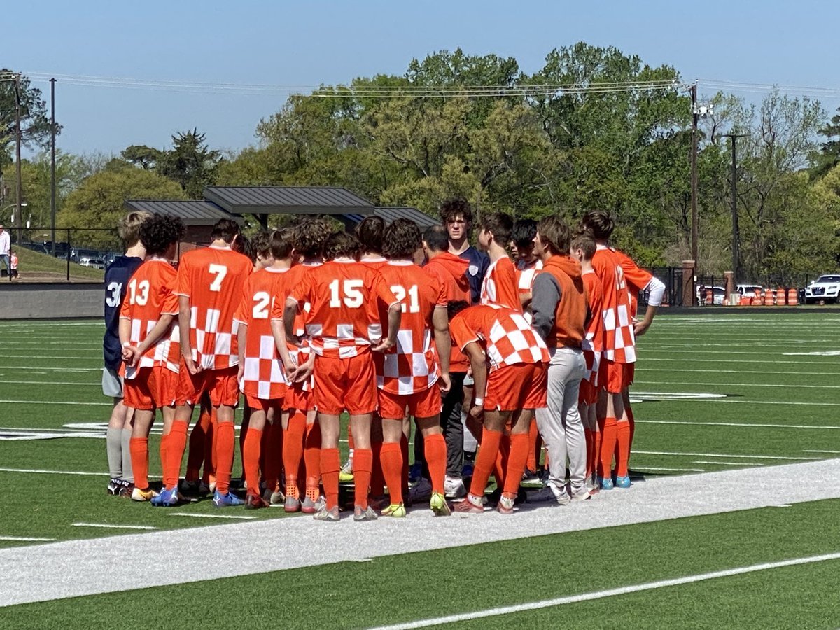Started off hot 1-0 early goal for <a href="/CBobcatSoccer/">Celina Men's Soccer</a> #keepitgoing #bobcats