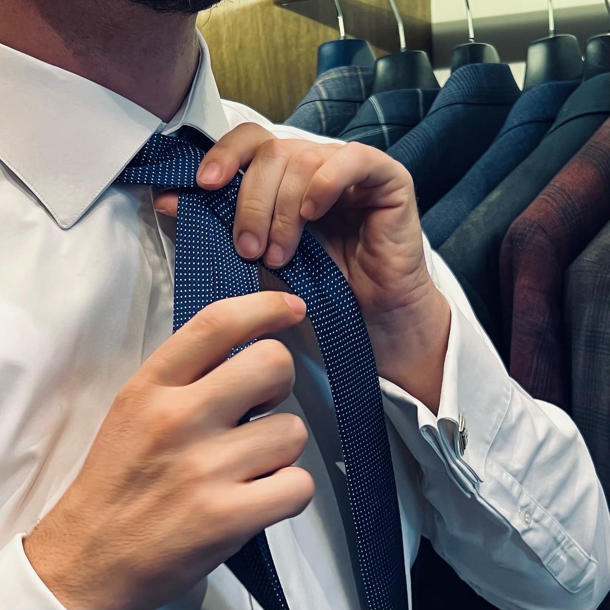 AlvaroGordoa's tweet photo. En tu clóset empieza todo. Es el vínculo entre tu intimidad y tu vida pública. Es el puente entre lo que eres y lo que deseas lograr. ¡Organiza tu clóset y organizarás tu vida!
.
.
.
#Closet
#ClosetDetox
#ElMétodoPORTE
#ImagenEsPoder https://t.co/p6XaQbhaQE