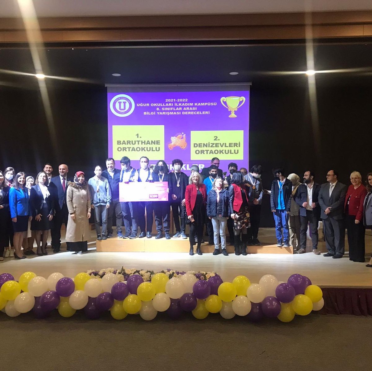 UOIlkadim's tweet photo. Bilgi Yarışmasında dereceye giren Öğrencilere Uğur Okullarından EĞİTİM BURSU
#UğurKazandırır https://t.co/AvfkiG93y2
