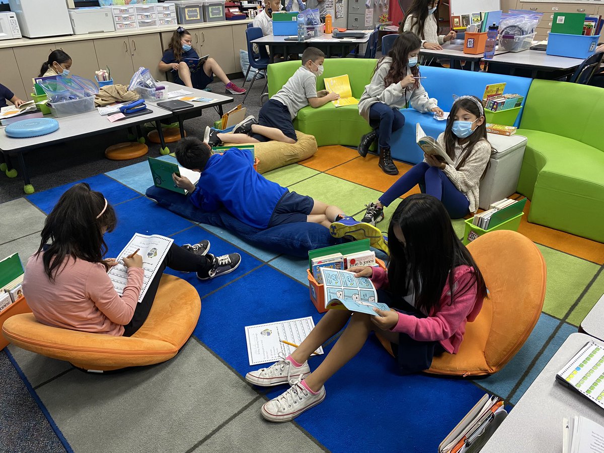 No sub? No problem! Today I have the privilege of spending the morning with some rock star 3rd graders! 📚 <a href="/ih_hawks/">Ira Harbison</a> #nsdnow