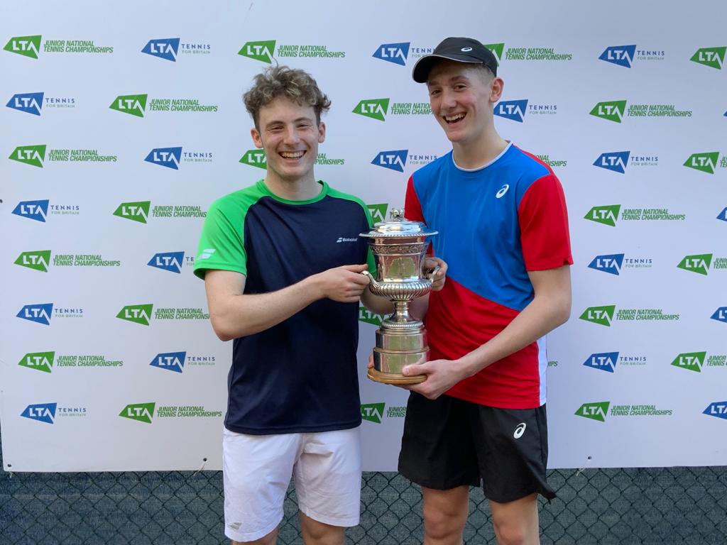 Very proud of our #TeamLUNTA who played in the U18 Nationals this week! Luca and Mimi won the singles, Luca and Henry won the doubles together, and Given and her partner won the doubles. What amazing results! Luca and Mimi will be given a wild card to play <a href="/Wimbledon/">Wimbledon</a> Senior too!