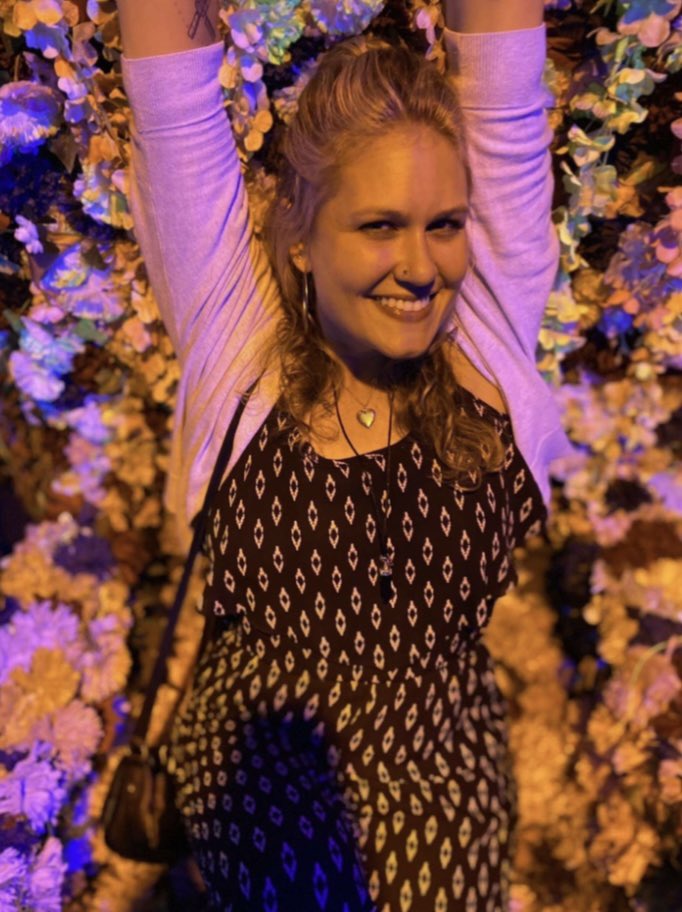 AustinISDAVID's tweet photo. Meet Jessica Googins, @navarro_vikings Coordinator.I love teaching AVID-I feel like aging up with them is the best part because…I get to be with them through their entire journey, pushing them to reach their fullest potential and then celebrating their accomplishments!” #whyavid https://t.co/DoesgfDTUi