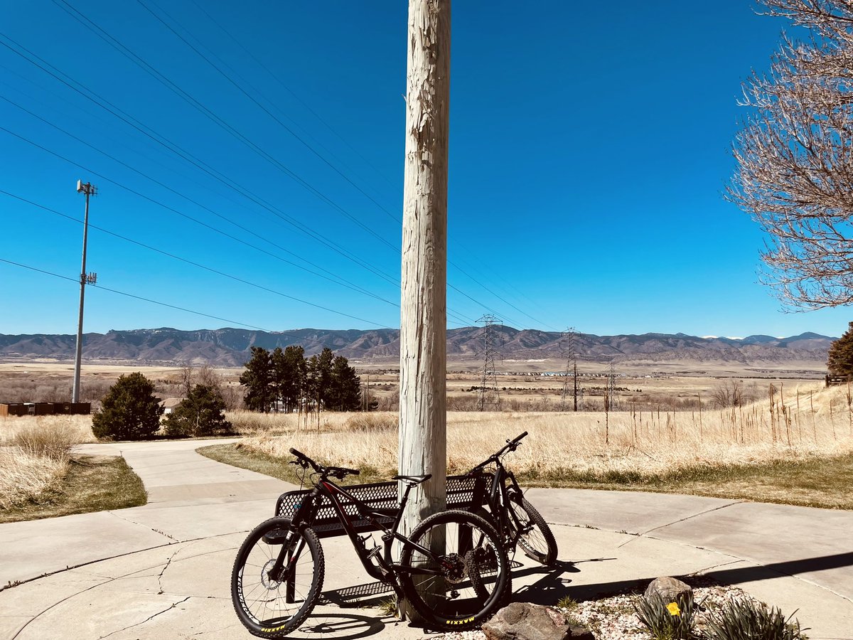 caitmcwhorter's tweet photo. Lunch time ride. So excited for warm weather 🙏 https://t.co/YPzhu4dJr2