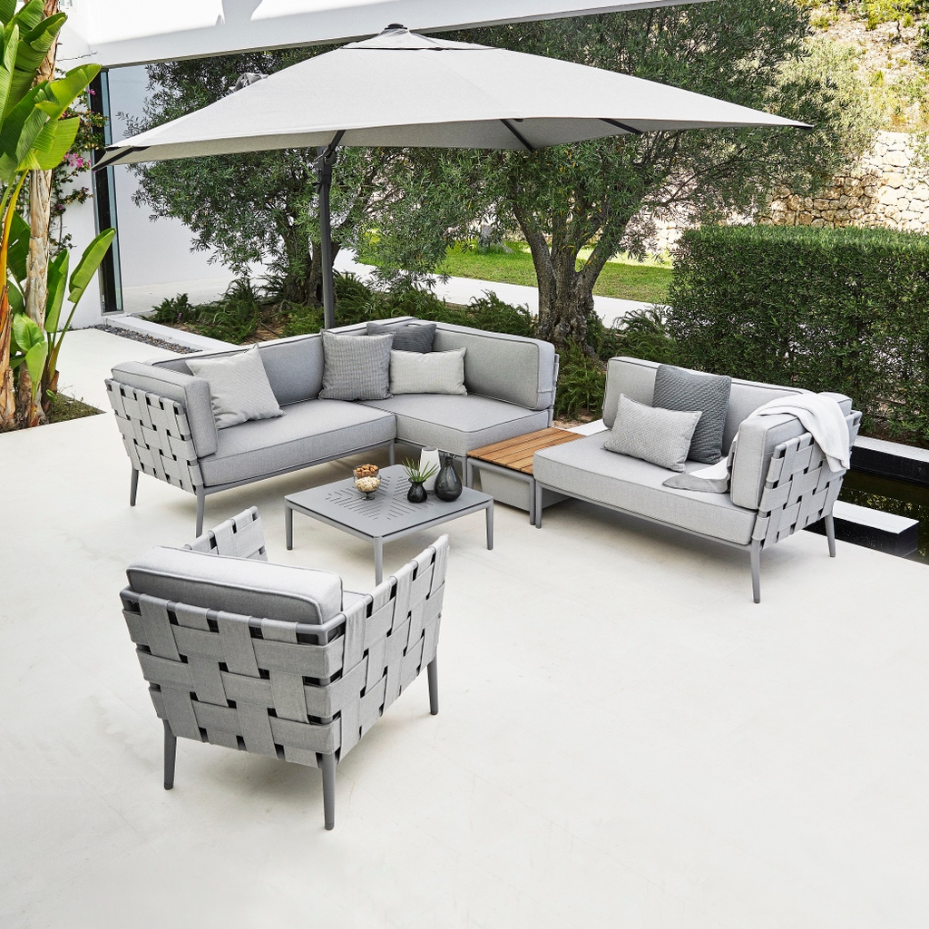 EverythingButO3's tweet photo. The Conic outdoor lounge collection is perfect for long evenings unwinding with family and friends.

#outdoorfurniture #outdoorlivingspace #summerfurniture #exteriordesign #outdoordesign #gardenfurniture #outdoorfurnituredesign #outdoorsofa #outdoorlounge #aluminumfurniture https://t.co/abMKOKUwt3