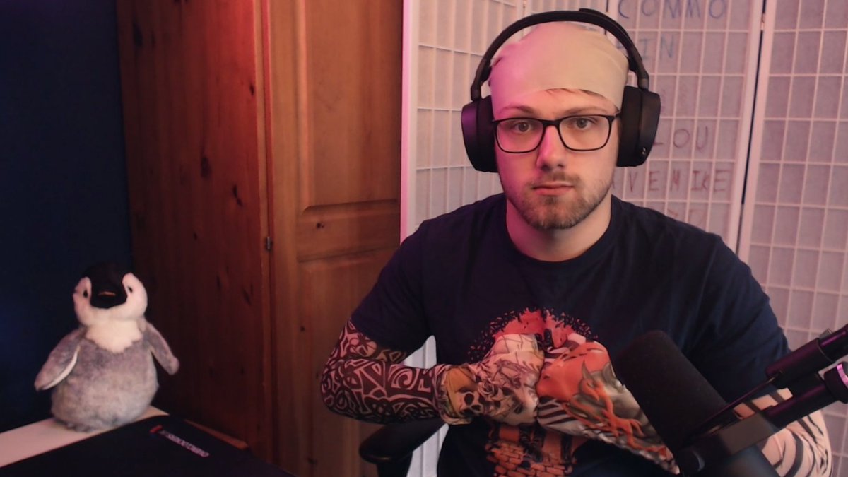 _Tusdar's tweet photo. Happy birthday dad 🥳🎂@timthetatman https://t.co/pNw4GxD3sf