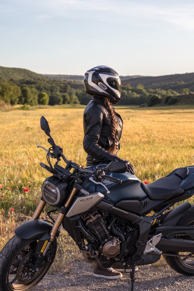 WeTheRidersWTR's tweet photo. The #weekend is waiting for us. Any better plan than riding your bike?
Of course not! There is no better plan!🎊
📸Anna43rr

#WeTheRiders #LoveMotorcycling
#Motorbikes #motorcycle https://t.co/SwOaJUmavR