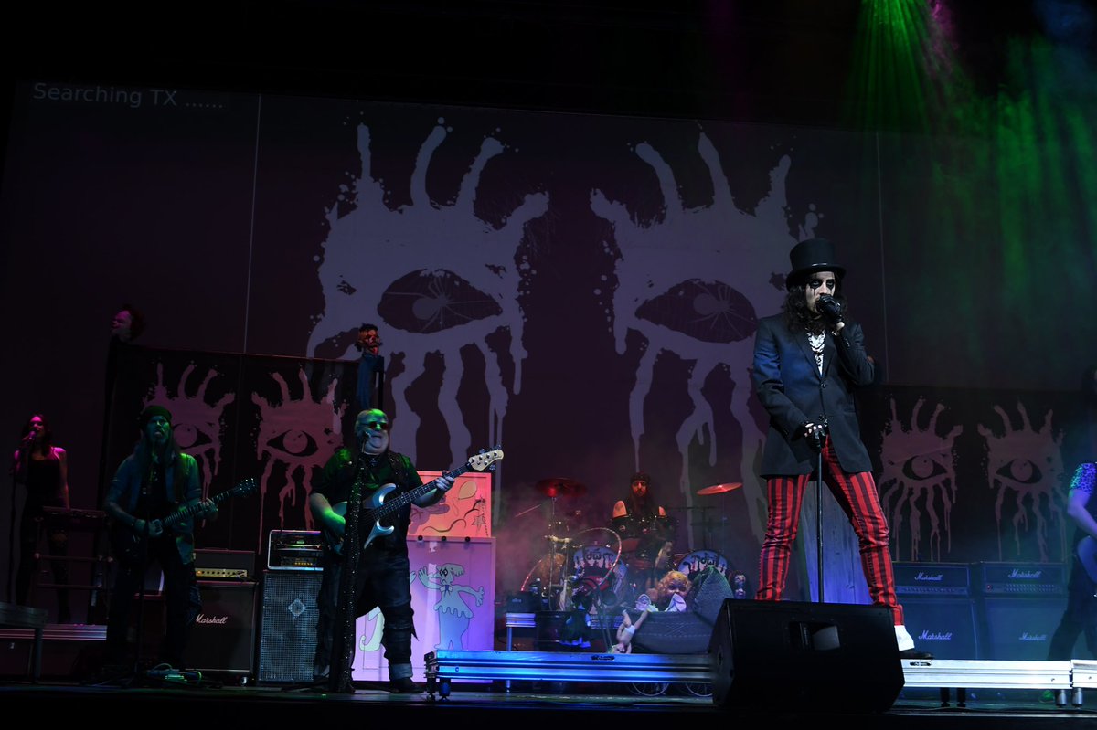 Coop's Nightmare (@coopsnightmare) on Twitter photo 