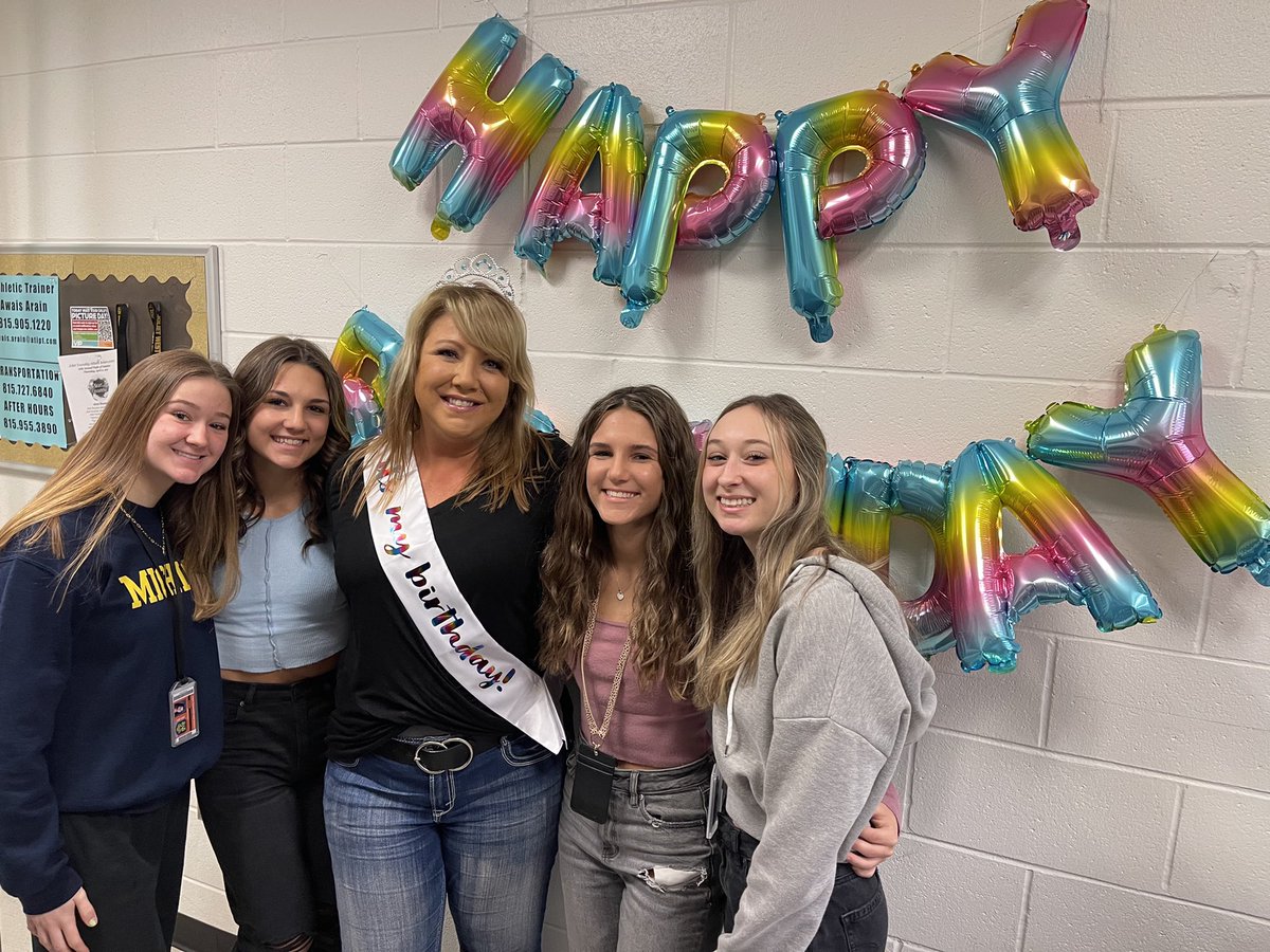 Christi Cardwell tweet media