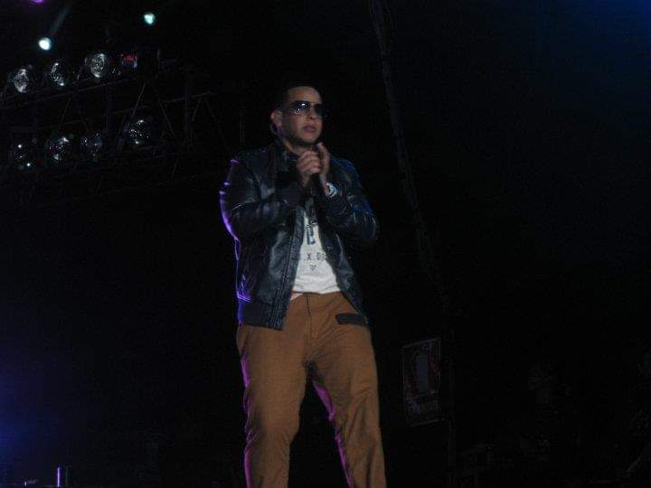 luispadilla_20's tweet photo. Después de 11 años! Te volveré a ver @daddy_yankee #Trujillo2011 #Trujillo2011Perú #BIGBOSS #ElJefe #LEGENDADDY https://t.co/le807DniPD