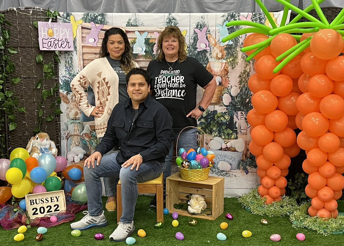 rocharoy's tweet image. We are ready for Easter Pictures @BusseyES_AISD. Obviously, our 🧸 #BusseyBears look more radiant than us with their best fits.🐣🐰🥕#NotModels