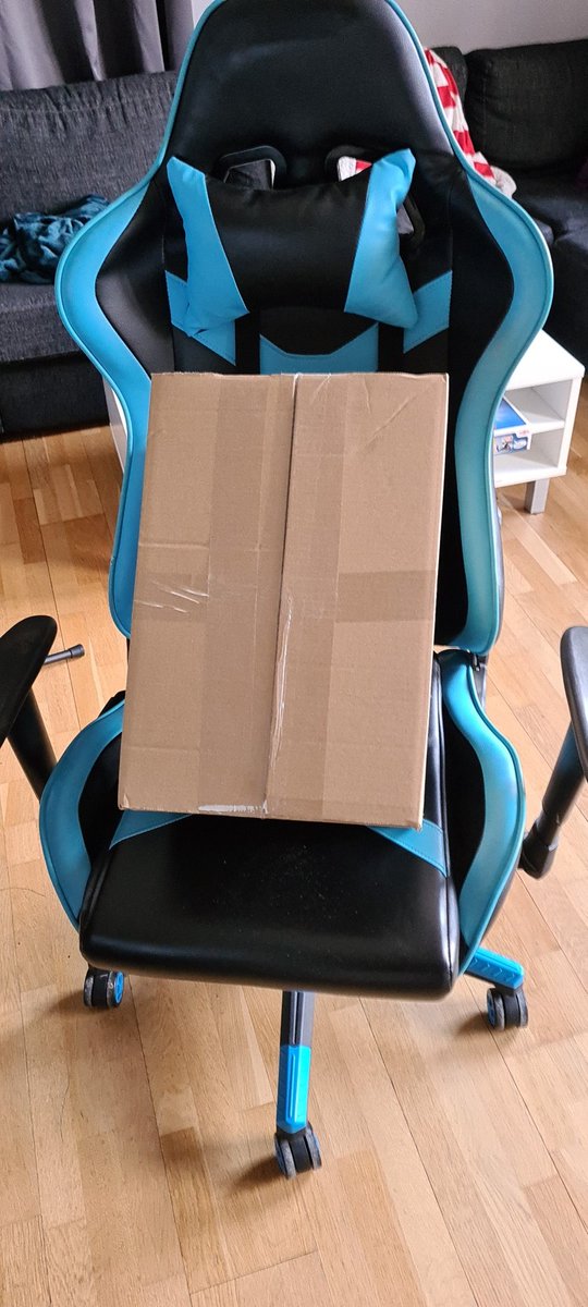 OfficialWiberg's tweet image. Öh🤔 
Vad fan är det här?🤭
Inom kort kommer vi köra en unboxing av detta paket som jag fått hem.😋
Håll utkik efter mer info om när det blir🤗
#trigono #streamplify @streamplify
#Musclecrew #Musclelegends #Musclesquad #Musclewomen

kommer även en ny "muscle" kategori snart