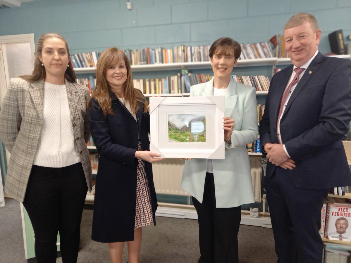 NormaFoleyTD1's tweet photo. What a wonderful afternoon at Avondale CommunityCollege,  Rathdrum. From speaking to the student council to the entire school community's truly memorable reception, this was an afternoon to remember. Both @SenatorPatCasey and I were bowled over by the generosity of welcome. https://t.co/eZqmmf6c2D