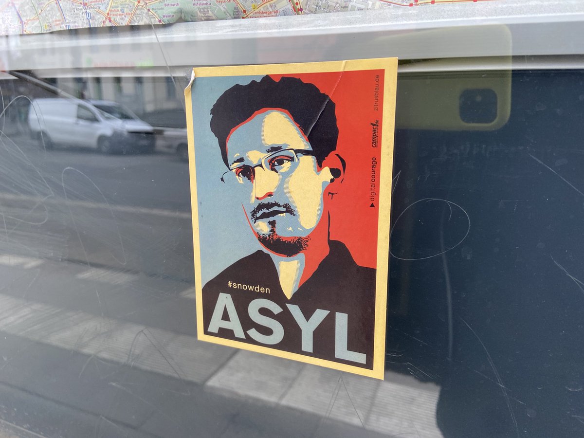 Dass dieser Mensch in Russland schmoren muss, in der Hand des Diktators, weil wir ihn nicht aufnehmen wollten - es wirkt in diesen Tagen noch grotesker.