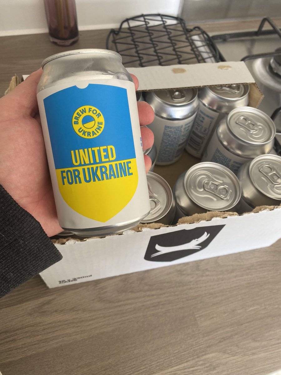 VigiloKerr's tweet image. Pleased with my @BrewDog #UnitedForUkraine beer delivery today!