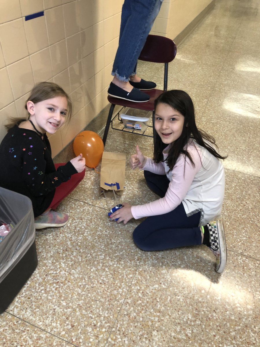 MollyMarcinelli's tweet photo. Girls in engineering!  Love it! https://t.co/2qmhNZByGf
